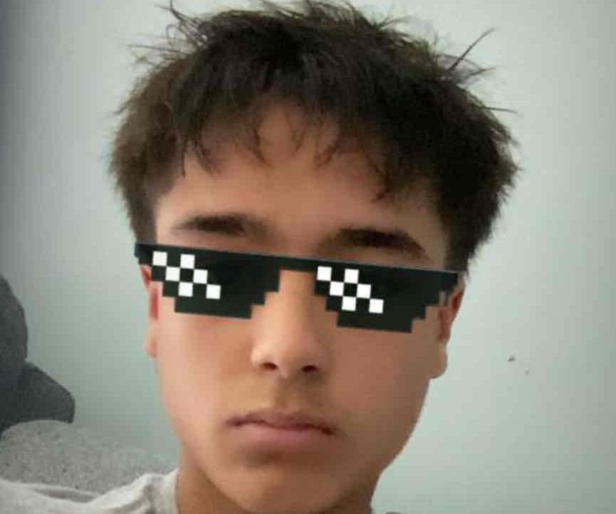 Adam🎩